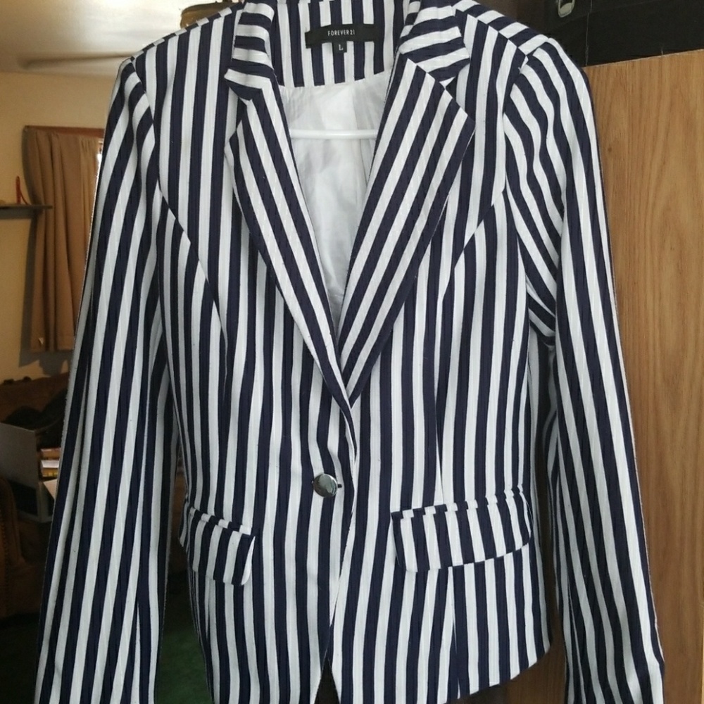 Vertical striped jacket